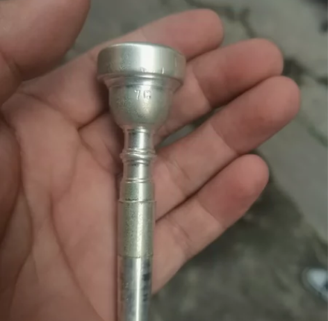 小号号嘴JAZZOR便宜出售180，不包邮...