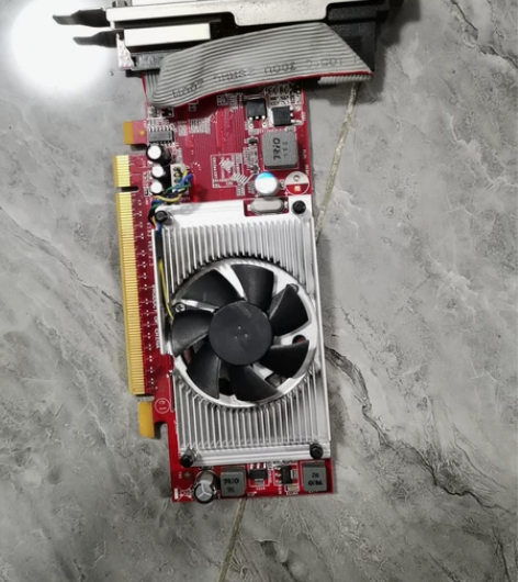 拆机显卡 感兴趣的话点“我想要”和我私聊吧~