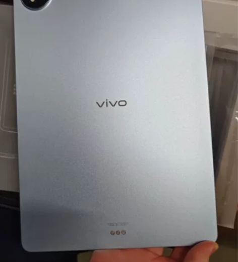 vivo Pad(8+256 配原装键盘)...
