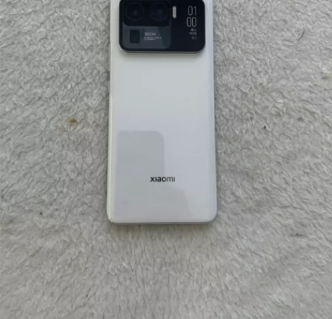 小米11Ultra,12+256,成色嘎嘎...