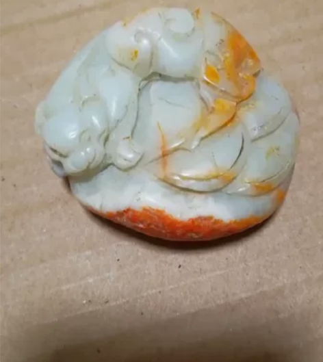 玉器玉雕玉坠玉石挂件，啥材料不知道，老不老...