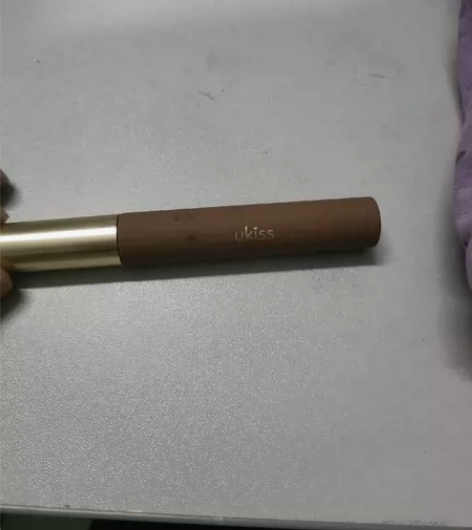 ukiss烟花烈倍浓卷翘睫毛膏#01 保质...