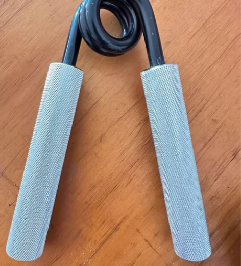 清仓特价握力器300LB,不退不换 感兴趣...