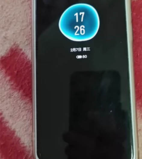 之前闲鱼上买的,现在转卖 魅族17独角兽,...