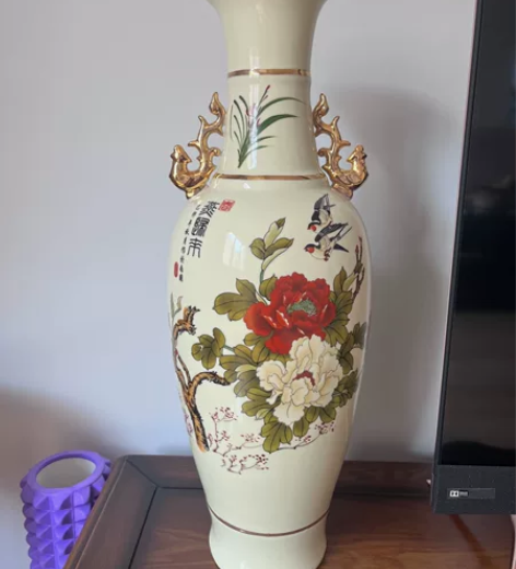 老物件,花瓶一对,陶瓷摆件 瓶高60厘米,...