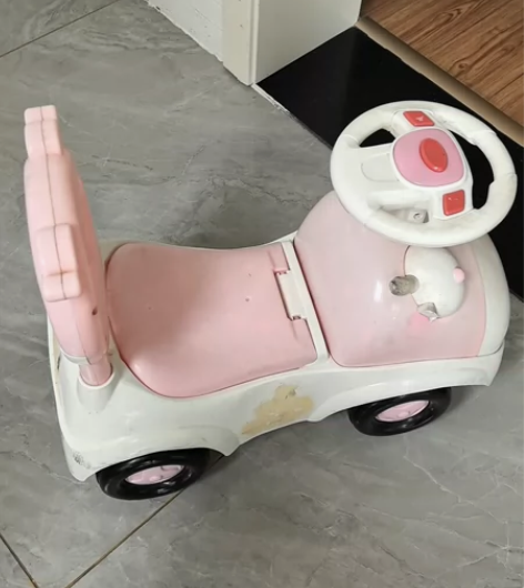 儿童扭扭车，带音乐 感兴趣的话点“我想要”...