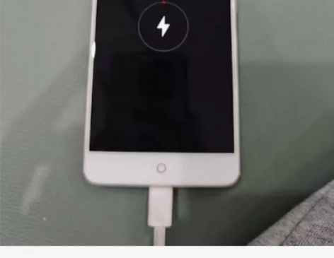 努比亚z17mini，664，手机轻微使用...