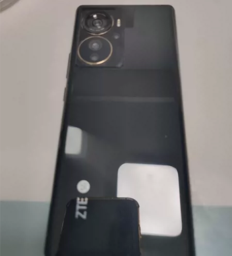 中兴手机axon40pro,8+256,国...