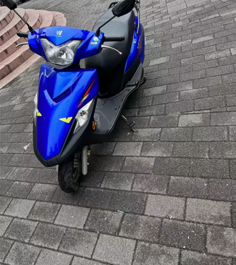豪爵Vf125踏板摩托车,包过户,手续齐全...