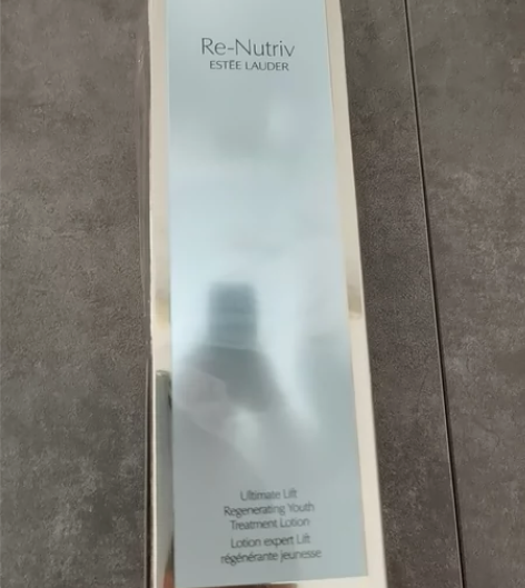 雅诗兰黛白金级精华水200ml，全新未拆封...