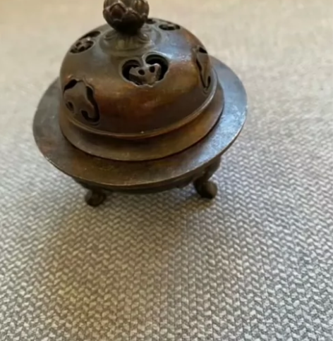 香炉 不议价 相当于送 产品介绍:不想多介...