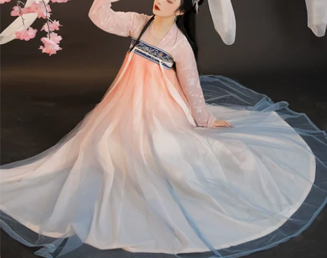 正品!!绝版!!齐胸襦裙两件套!买了就送发...