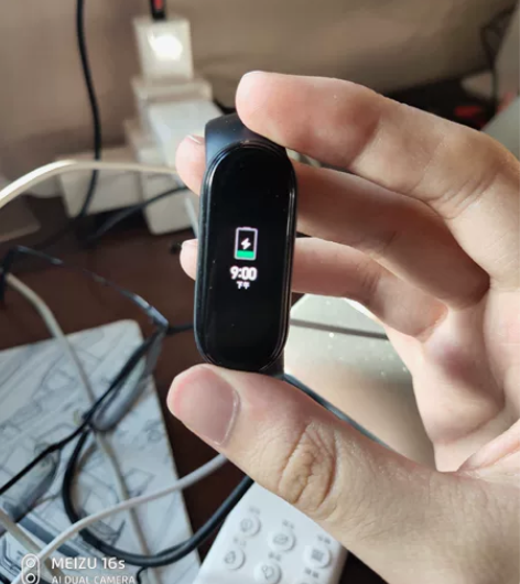 小米手环5nfc,以色列橙色,充电接触不良...
