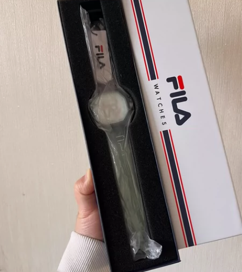 斐乐手表 仅拆封，详情如图 二手平台不退不...