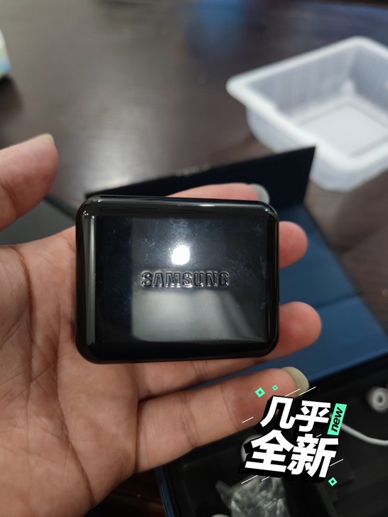 三星s7e原装耳机,就拿出试听一次后再也没...