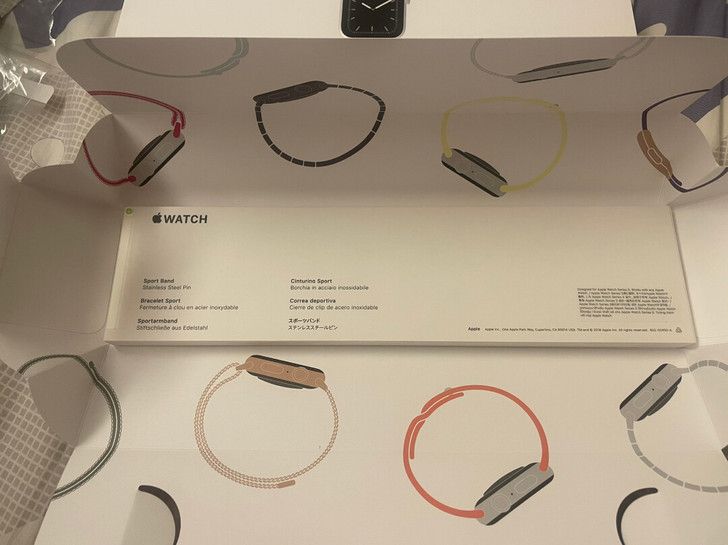 apple watch 44mm白色运动表...