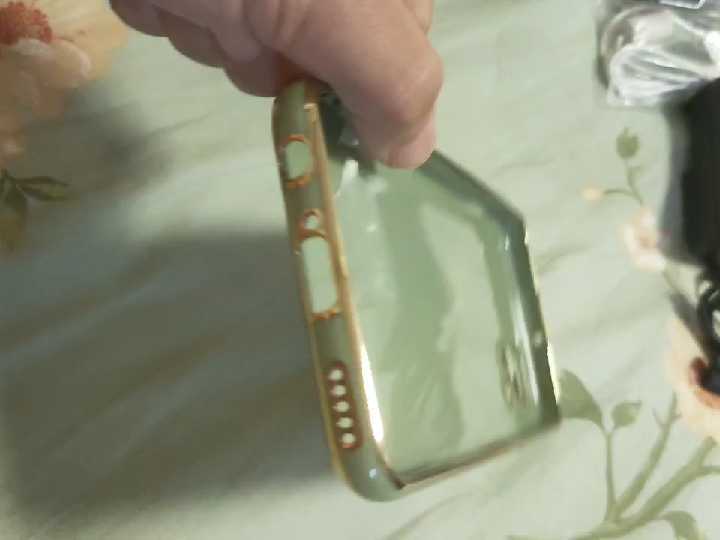 正品原装牛油果色琉璃手机外壳