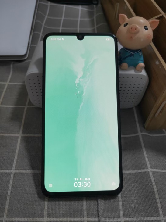 坚果pro3 黑色 8+128全网通，98新