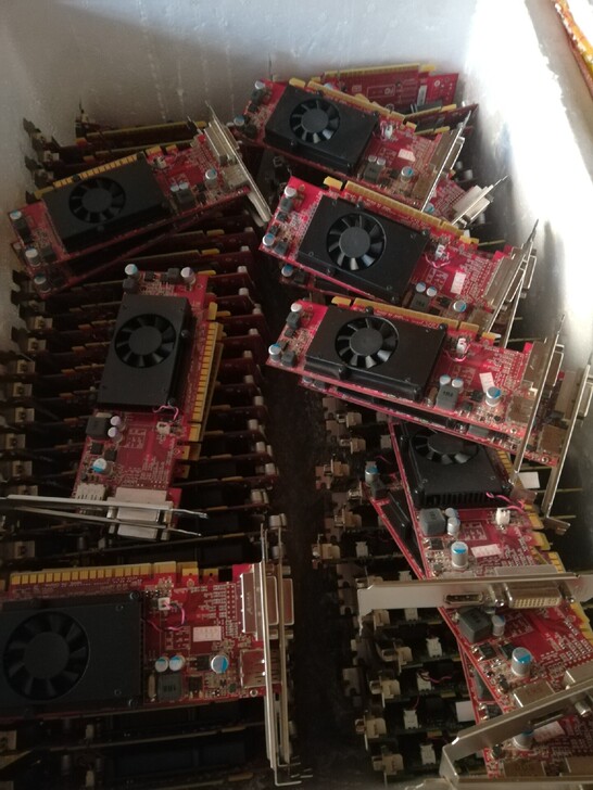 原装品牌机联想拆机显卡G605的512显存...