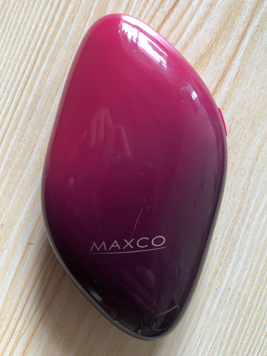 MAX CO 充电宝