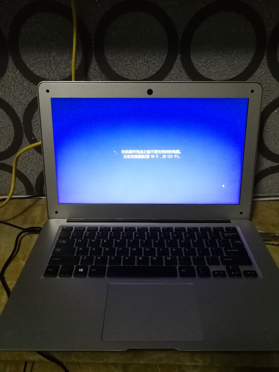 中柏平板电脑笔记本二合一 win10系统2...