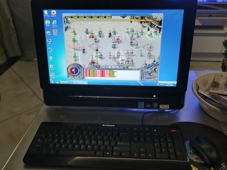 联想一体机!20寸!cpu:AMD速龙四核...