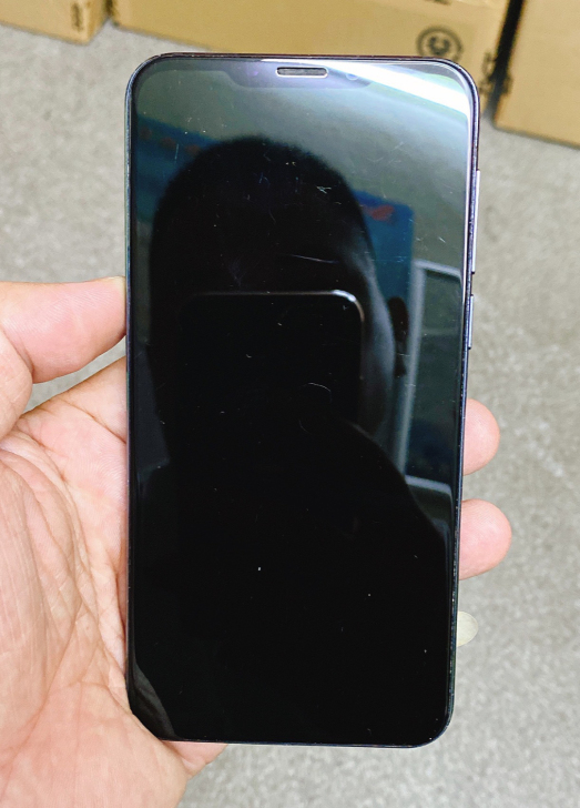 魅族8x手机,主板不开机,内存未知,其它所...