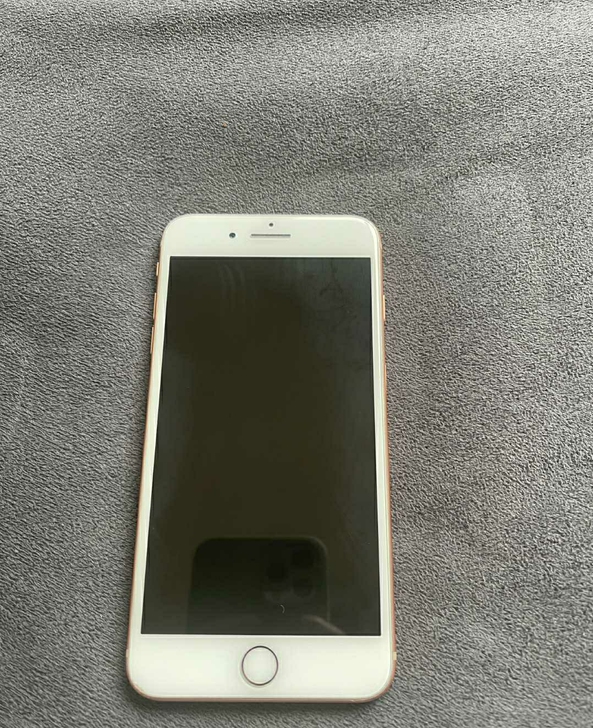 苹果8plus 金色 国行正品原装256g