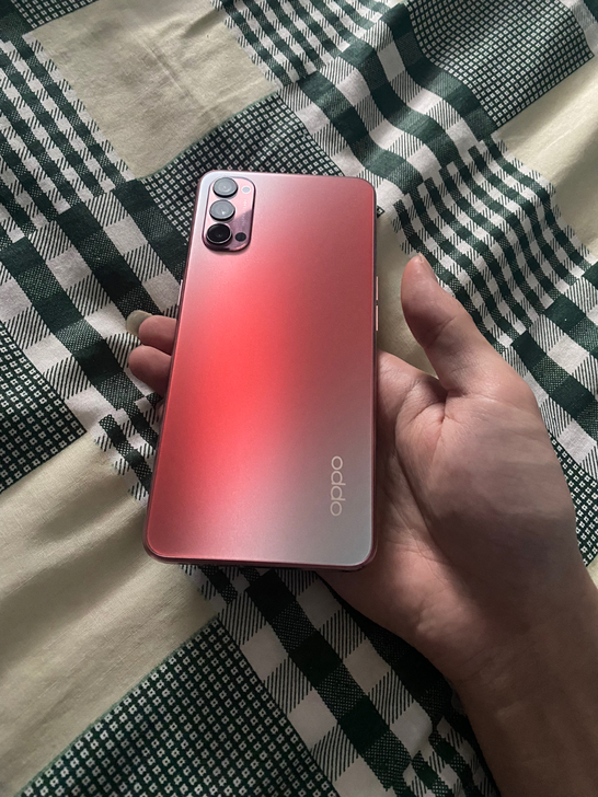 oppo reno4 8+128g 5G手...