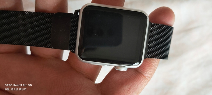 苹果第一代。 iPhone watch.