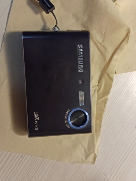 三星蓝调nv3数码CCD复古相机