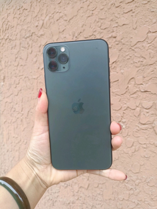 帮朋友转 闲置苹果11 Pro Max。2...