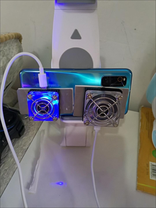 散热器半导体制冷便携式手机平板通用手游必备...
