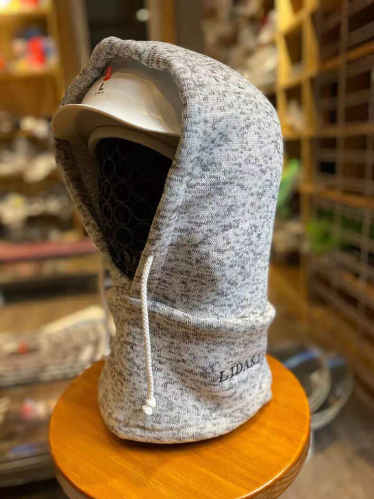 力达克斯风雪帽，全新，两款可选