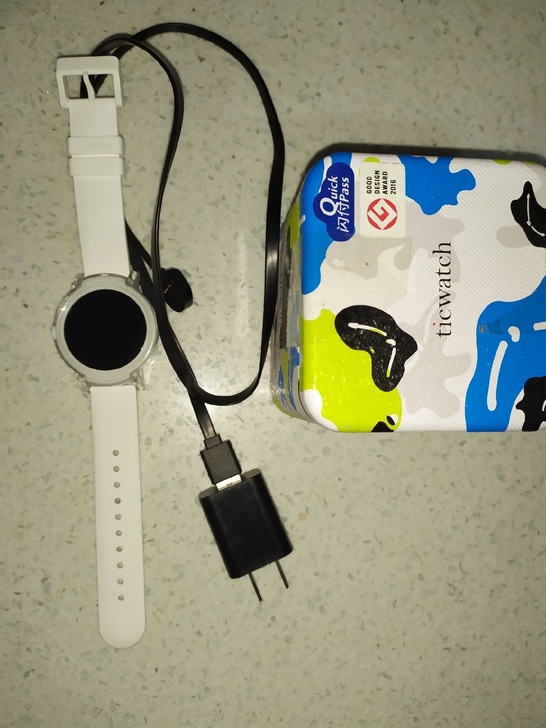 ticwatch 白色
