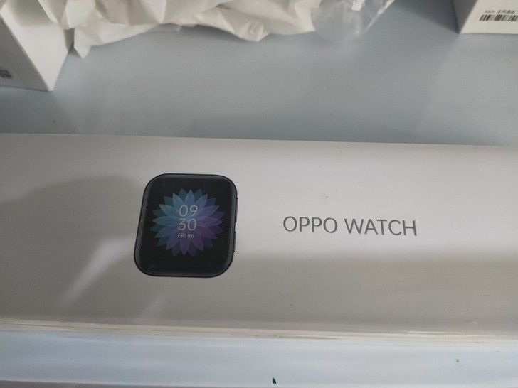 OPPO Watch，41mm/46mm手表
