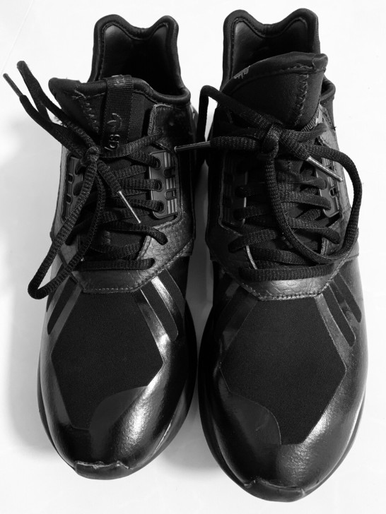 adidas 黑武士。100包顺丰。感兴趣...