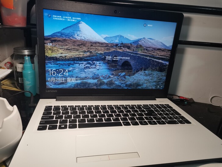 联想ideapad,适合用来办公追剧,有需...