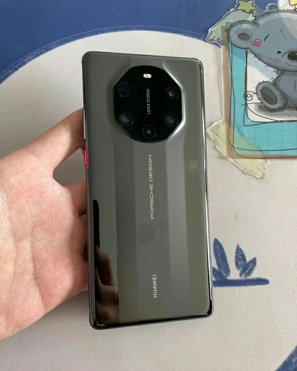 华为mate40rs 保时捷