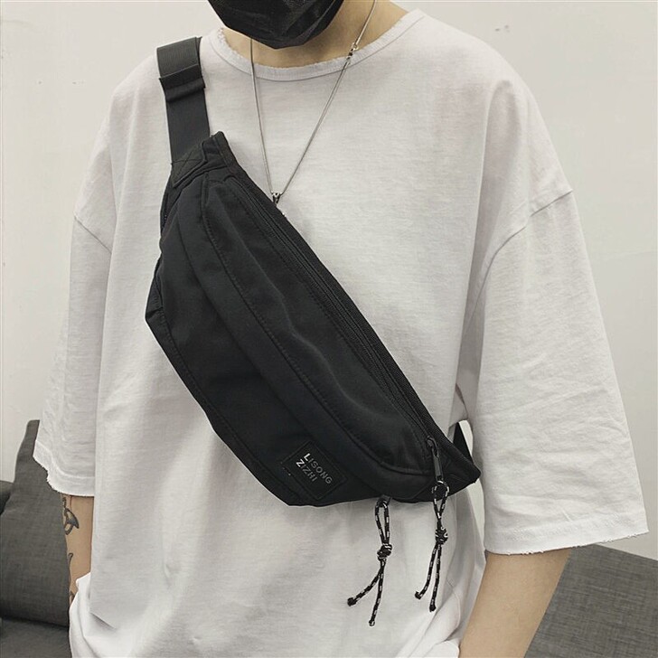 闲置低价胸包男士ins潮牌运动学生单肩包休...