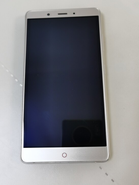 努比亚手机Z11MAX， NX535J 4...