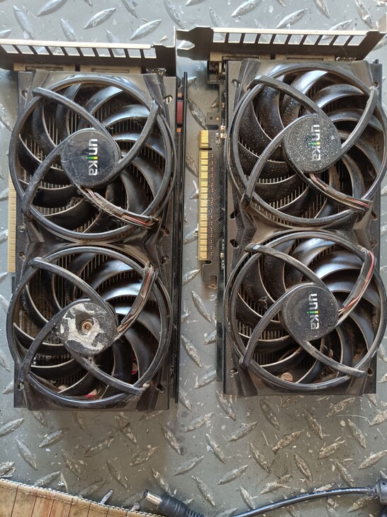 双敏gtx450 显卡 两块