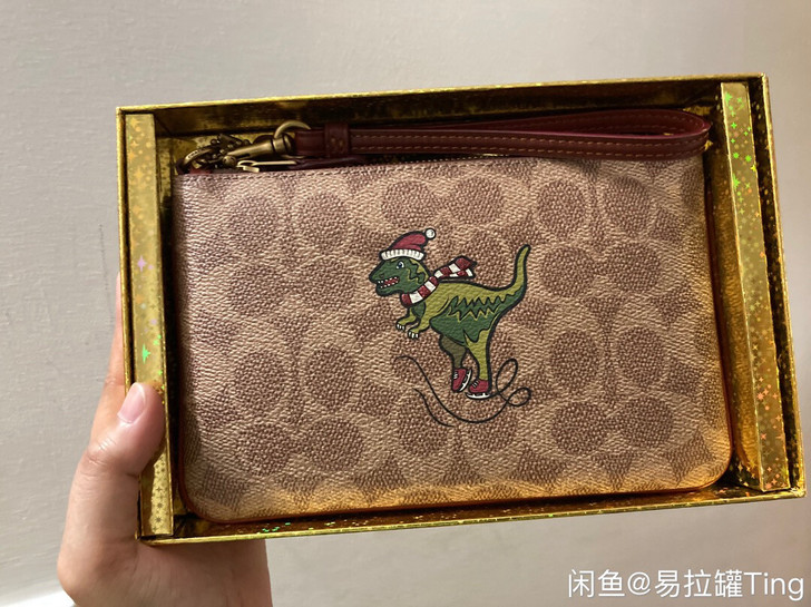 现货| Coach 专柜限量版钱包手拿包卡...