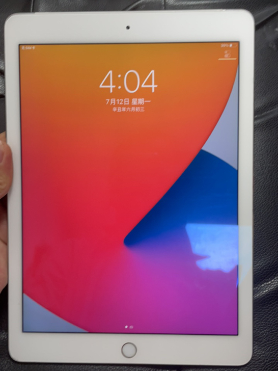 出女生自用ipad 6 air2   64G