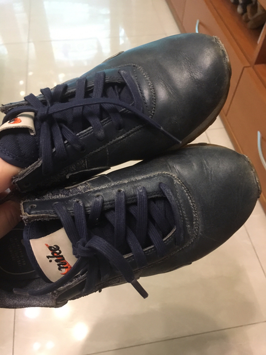 耐克超轻运动女鞋，正品，38码半正码不偏闲...