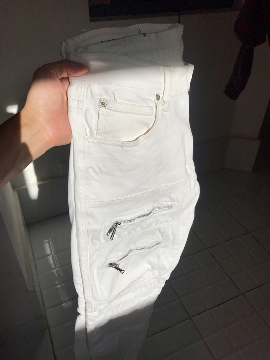 拉链高街白色百搭牛仔裤