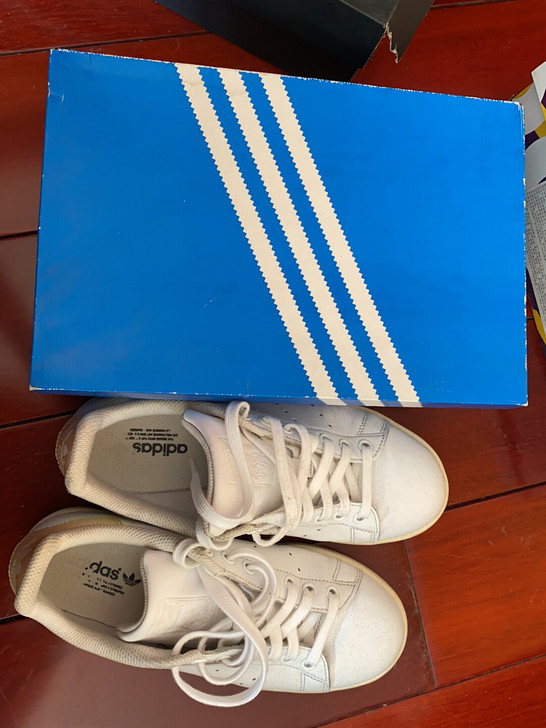阿迪达斯板鞋三叶草女款stan smith...