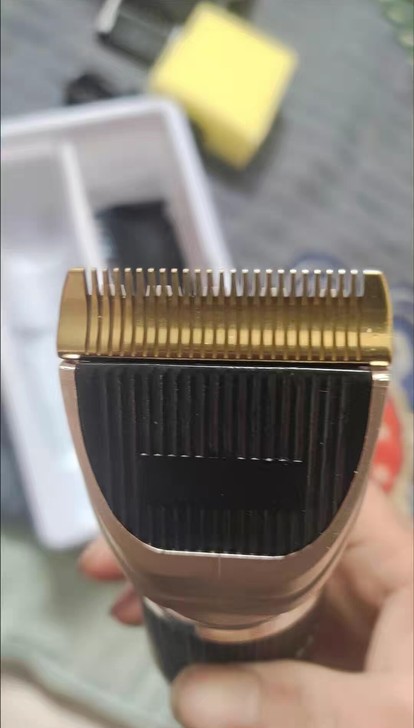 全新 理发器电推剪剃头发神器发廊专用推子电...