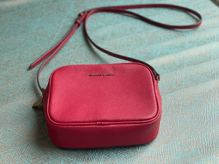 小ck Charles keith斜挎包 ...