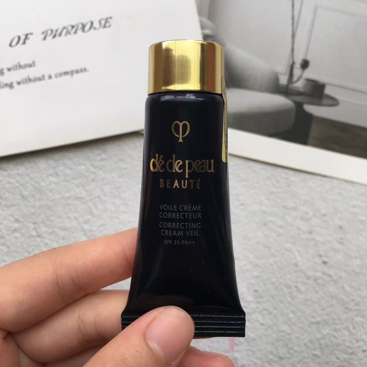 出两个cpb的小样 25一个 两个40 是...
